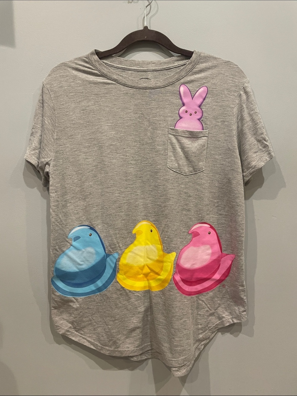 Peeps grey tee shirt women’s xl super cute